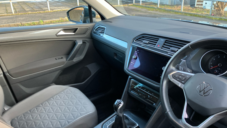 Volkswagen Tiguan 1.5 TSI 150 Life 5dr Petrol Estate